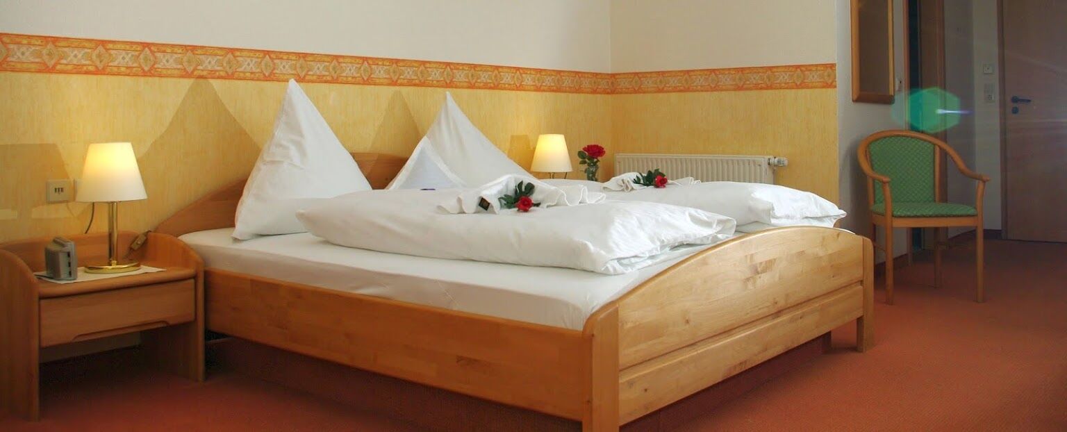 Land-Gut-Hotel Raeuber Lippoldskrug Alfeld  Extérieur photo